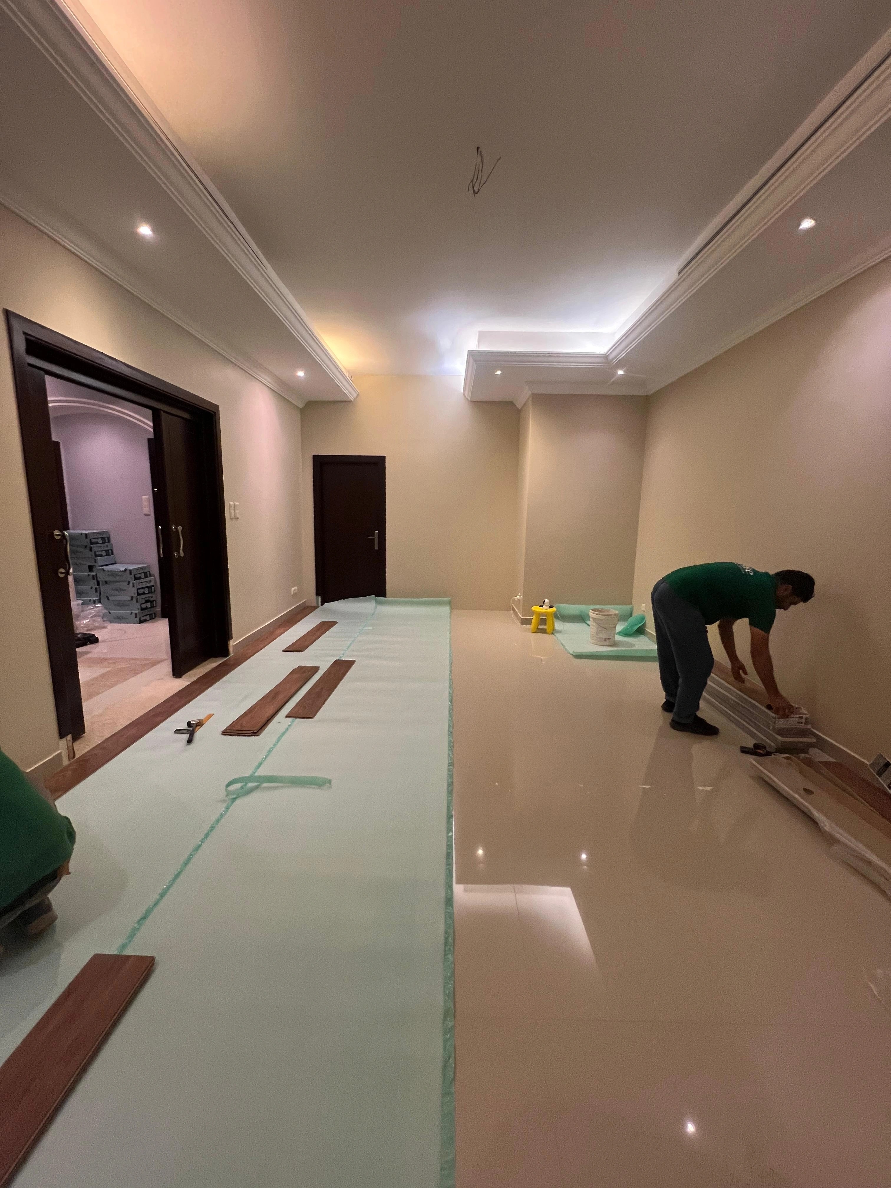 Straight boards set out over a protected subfloor